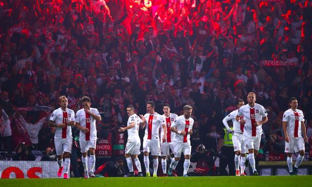 La afición polaca es una de las más ruidosas de todo el campeonato. Fuente: UEFA.com