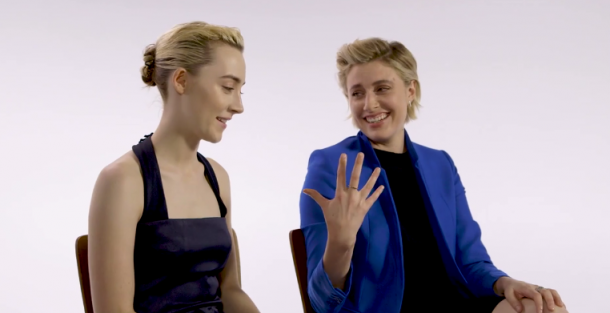 Greta Gerwig y Saoirse Ronan. Fuente: Yahoo Enterteinment