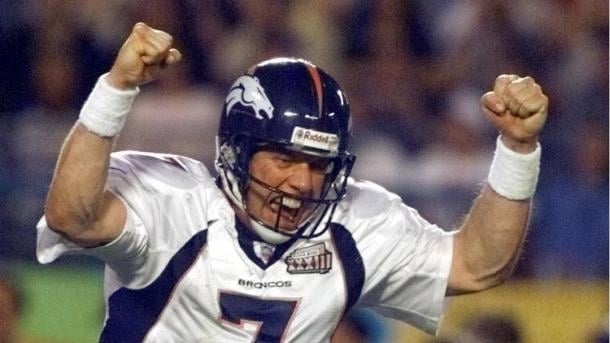 Elway foi o heroi dos Broncos (Foto: Doug Mills/AP/The Associated Press)