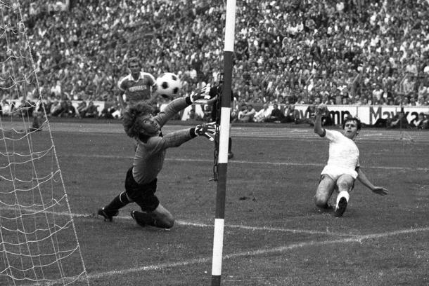 Wolfgang Seel wins Fortuna Düsseldorf their first DFB-Pokal | Photo: F95/Horstmüller