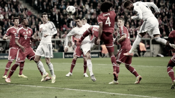 Sergio Ramos rematando en área del Bayern | FOTO: www.uefa.es