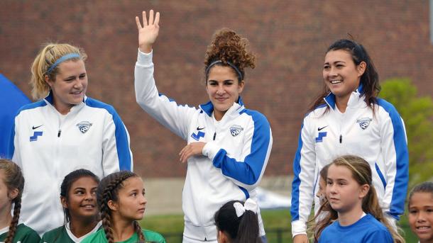 Angela Salem waves to the crowd (Photo Courtesy of Stephanie Yang from The Bent Musket)