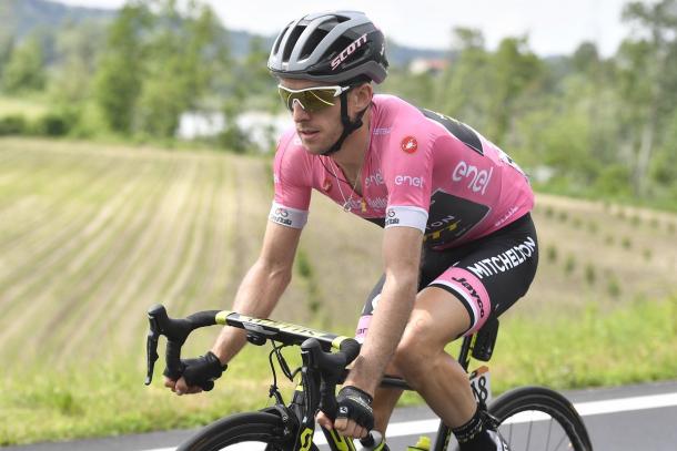 Simon Yates (Mitchelton-Scott) estuvo contra las cuerda en Prato Nevoso | Foto: Giro de Italia