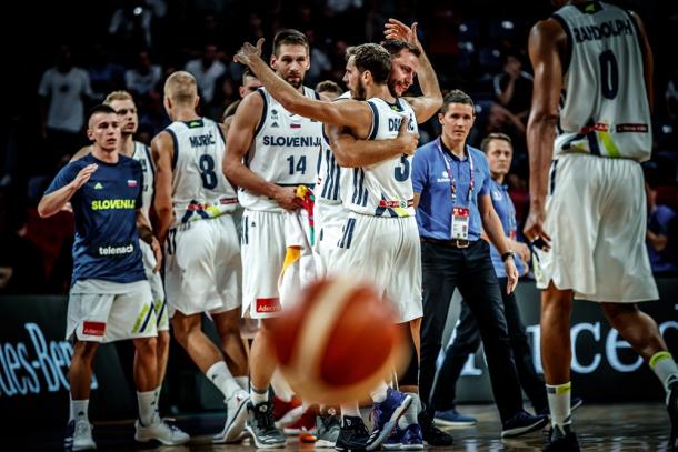 Festeggia la Slovenia - Foto FIBA