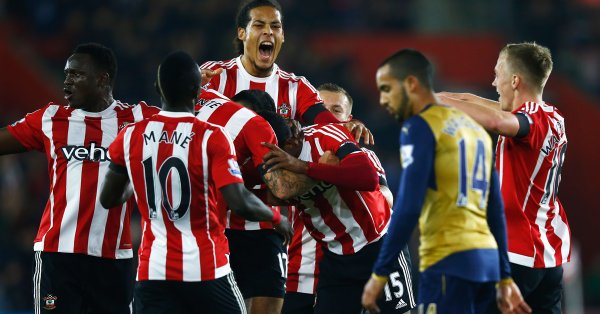 Los jugadores del Southampton celebran uno de los goles. Fotografía: Premier League