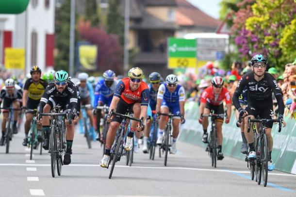 La volata vincente di Viviani. Fonte: Tim de Waele/TDWSport.com