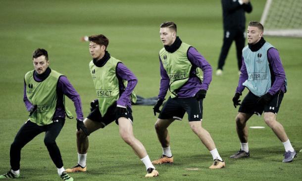 Spurs train at the Signal Iduna Park (photo: THFC.com)