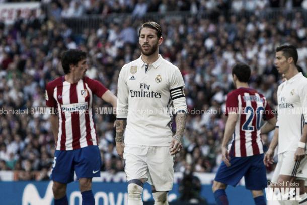 Sergio Ramos en un Real Madrid - Atlético de Madrid | Foto: VAVEL