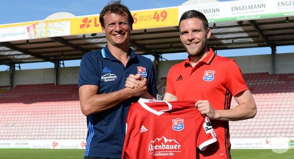 All smiles in Unterhaching, as Stahl makes the switch from the 2. Bundesliga to Regionalliga Bayern. | Credit: SpVgg Unterhaching