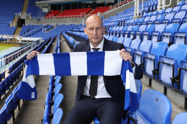 Stam is keen on raiding his former club (Photo: Getty Images)