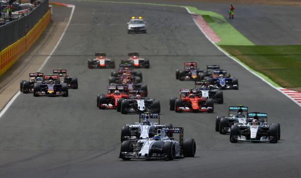 Gran salida de los Williams | Fuente: F1Fanatic