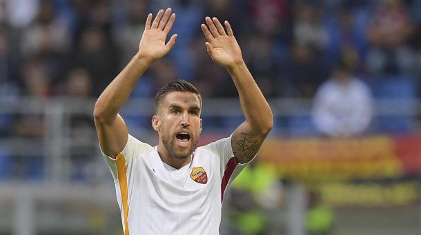 Strootman chiede il cambio all'Olimpico - Foto As Roma Twitter