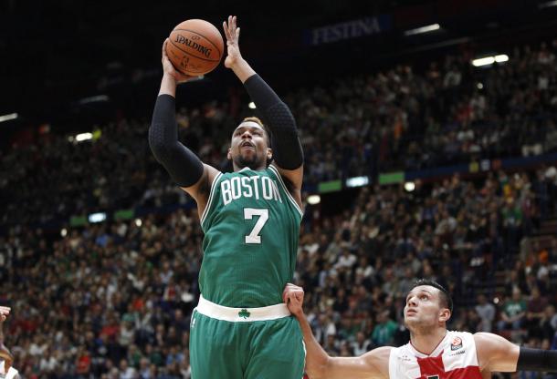 Jared Sullinger bodying his way to put up a shot. Photo: Associated Press