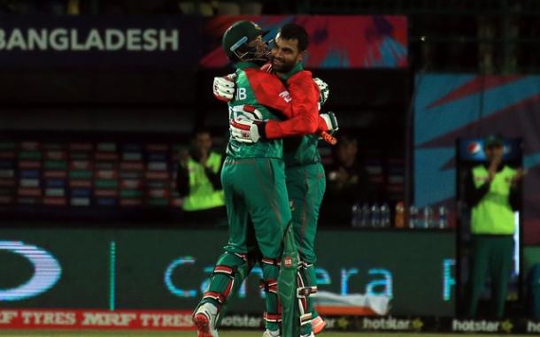 Tamim celebrates getting to a century against Oman | Photo: Getty Images