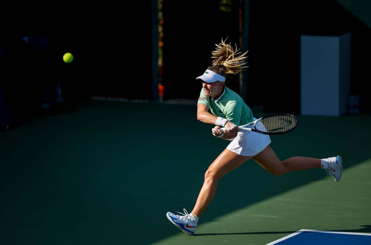Suíça encara Muguruza ou Kudermetova nas quartas (Foto: Divulgação/Dubai Tennis Championships)