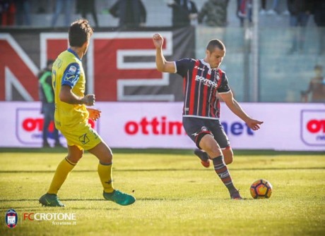 El Crotone venció por 2-0 al Chievo | Foto: crotone.it