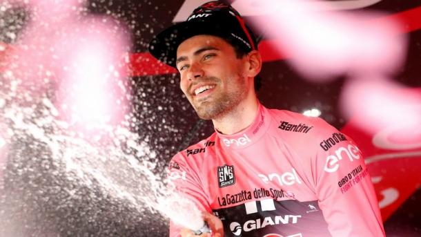 Dumoulin se vistió de rosa en la primera etapa del Giro 2016. | Fuente: Sky Sports
