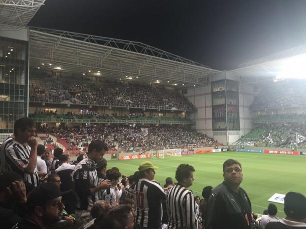 Torcida do Galo apreensiva no Horto, o time perde por 0x2. (Foto: Editoria Mineira/Vavel)