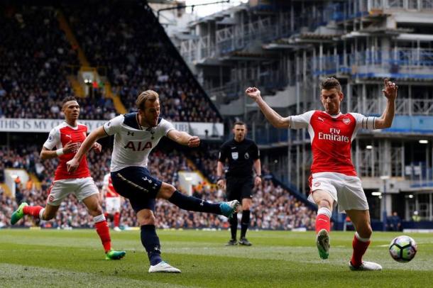 Kane una delle più grandi chance del primo tempo. | Tottenham Hotspur, Twitter.