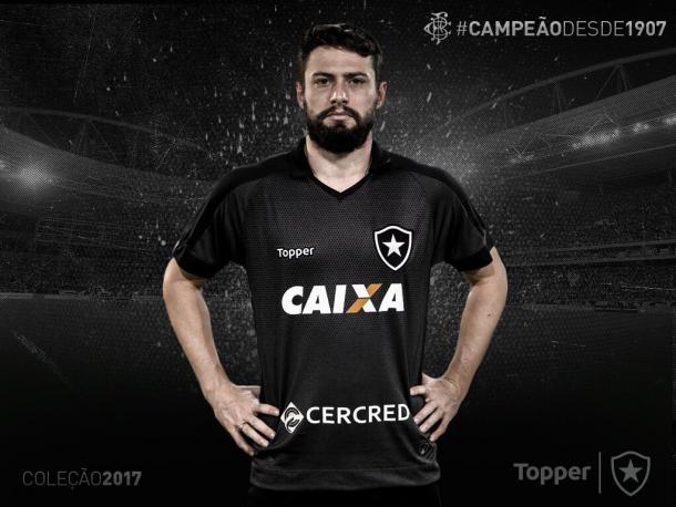 Camisa reserva. | Arte: Gabriel Assis/Botafogo