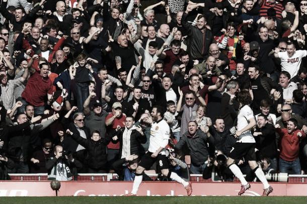 Van Gaal praised the passion of fans (photo source: getty)