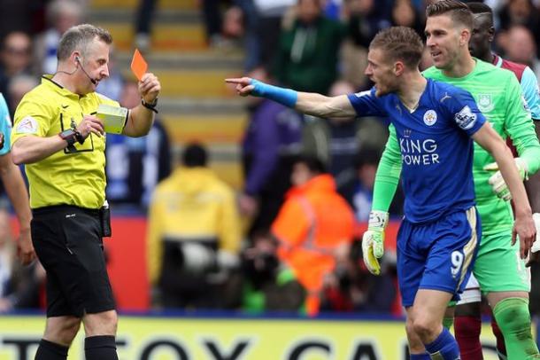 Vardy's reaction to his dismissal against West Ham has seen this charge imposed | Photo: Getyy