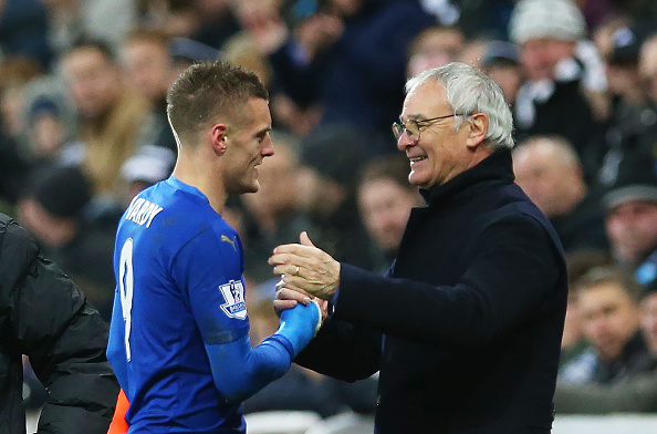 Vardy e Ranieri; principais responsáveis pela atual fase do Leicester (Foto: Getty Images)