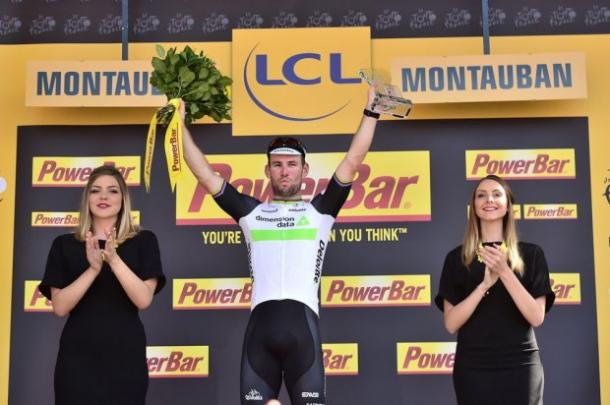 Cavendish celebra su victoria en la etapa 6 del Tour / Fuente: Tour de Francia.