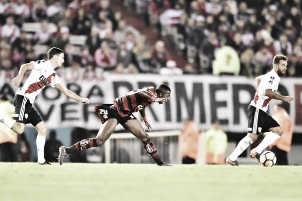 Vinicius Jr. foi o grande nome do Flamengo na primeira etapa. Foto: Staff Images/Flamengo