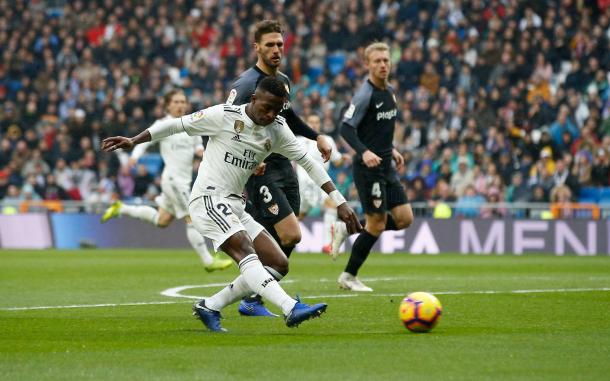 Vinicius dispara a puerta I Foto: Real Madrid