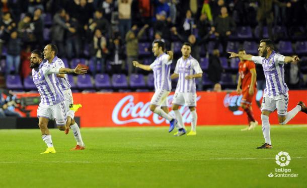 El Real Valladolid celebrando su último gol liguero frente al Espanyol | Foto: LaLiga Santander