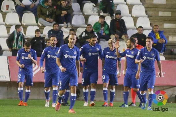 Los jugadores del Getafe celebran el segundo gol de Jorge Molina ante el Córdoba | LaLiga