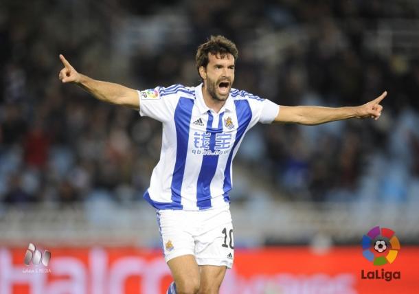 Xabi Prieto celebrando el gol que marcó al Betis en Anoeta | Imagen: LFP