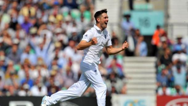 Woakes celebrates a wicket against India (photo: getty)