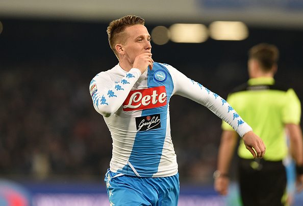 Piotr Zielinski, esultanza con la maglia del Napoli