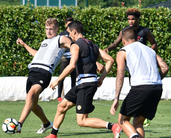 L'Udinese in un allenamento settimanale