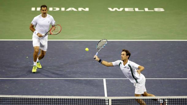 Roger-Vasselin (R) and Nenad Zimonjic (L) at the BNP Paribas Open