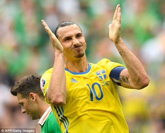 Ireland kept Ibrahimovic quiet in the first half (photo: Getty Images)