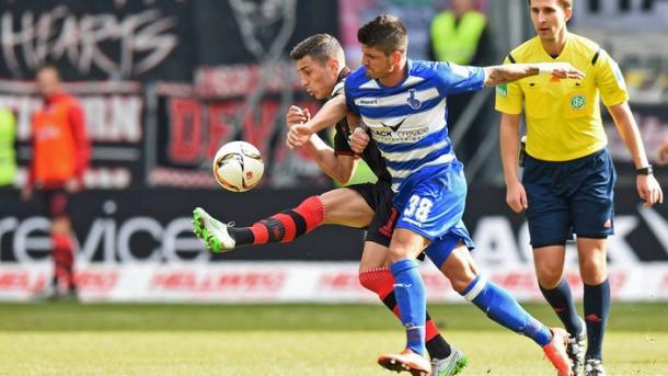 Action from Duisburg's 2-1 victory over Union Berlin last weekend (image via: sportschau.de)