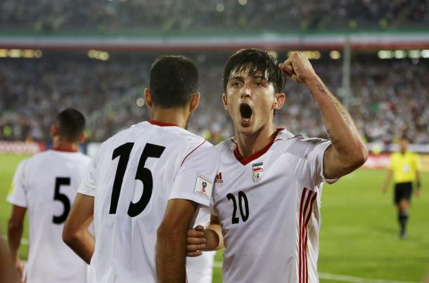Azmoun celebrando un gol. | Foto: FIFA