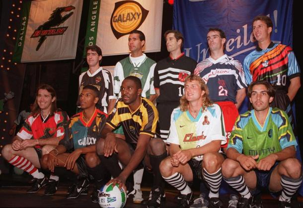 Primeros equipos MLS 1996 (Imagen: boards.sportslogos.net)