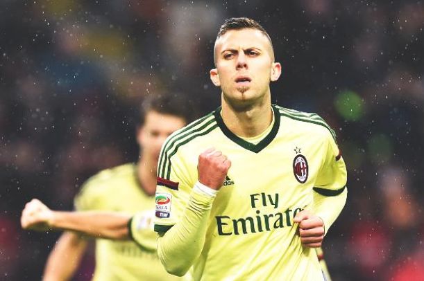 AC Milan 2-0 Udinese: Ménez's second-half brace enough for Milan to claim all three points