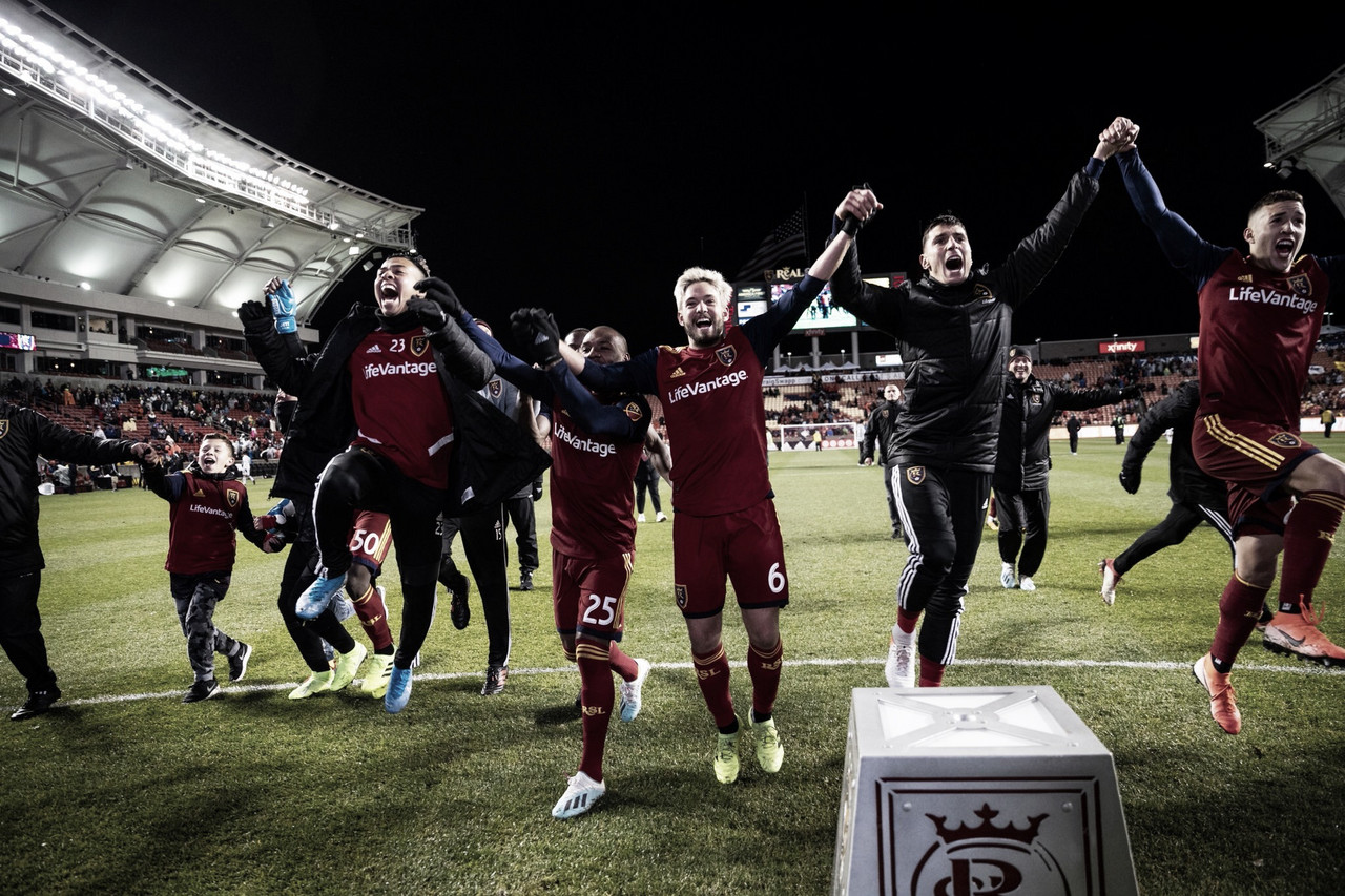 Real Salt Lake vuelve a
unas semis Real Salt Lake vuelve a
unas semis