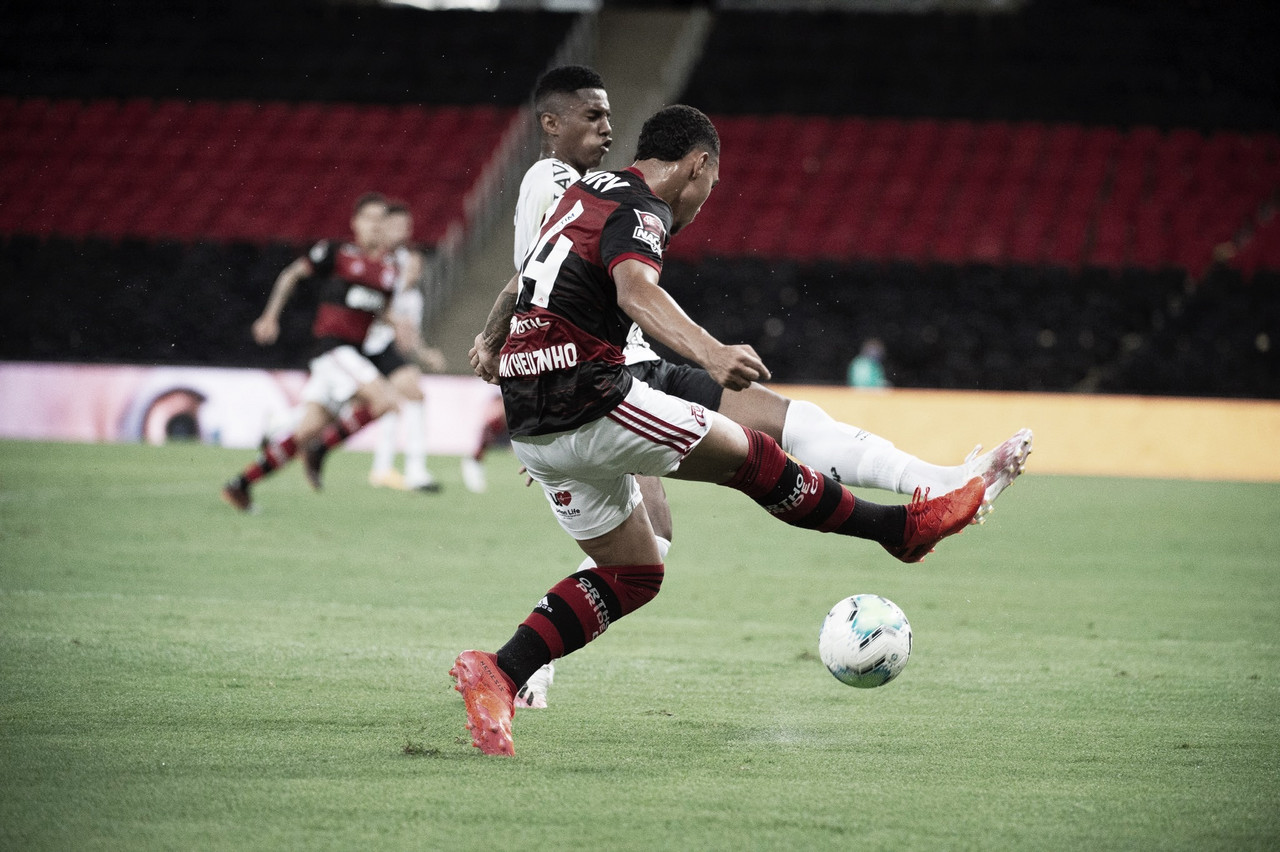 Precisão em assistências garante destaque do lateral Matheuzinho no Flamengo Precisão em assistências garante destaque do lateral Matheuzinho no Flamengo