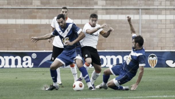 CF Badalona - Valencia Mestalla: acercarse al cielo o alejarse del fango
