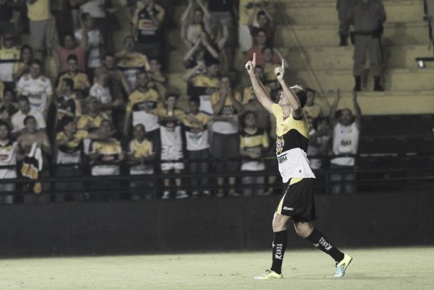 Paulo Baier marca seu primeiro gol no retorno e Criciúma bate Figueira Paulo Baier marca seu primeiro gol no retorno e Criciúma bate Figueira