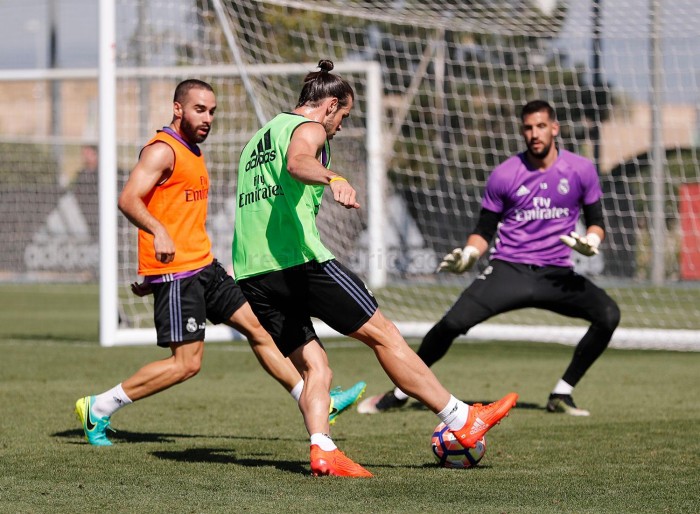 Ramos y Bale se unen al grupo en el segundo entrenamiento de la semana