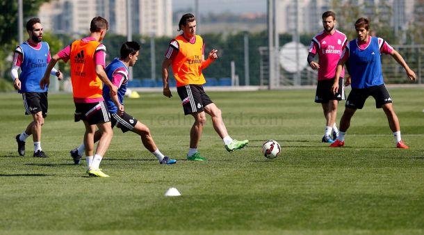 Bale se reincorpora a los entrenamientos con el grupo