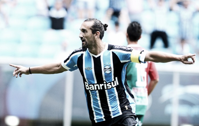 Hernán Barcos demonstra prioridade ao Grêmio entre clubes brasileiros: "É a primeira opção"