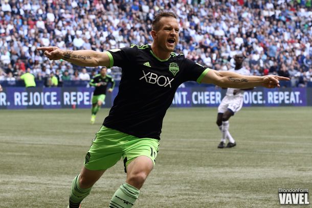 Chad Barrett's First Brace In Over Five Years Earns Him MLS Player Of The Week